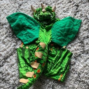 Kids dragon costume size 2-4 Years